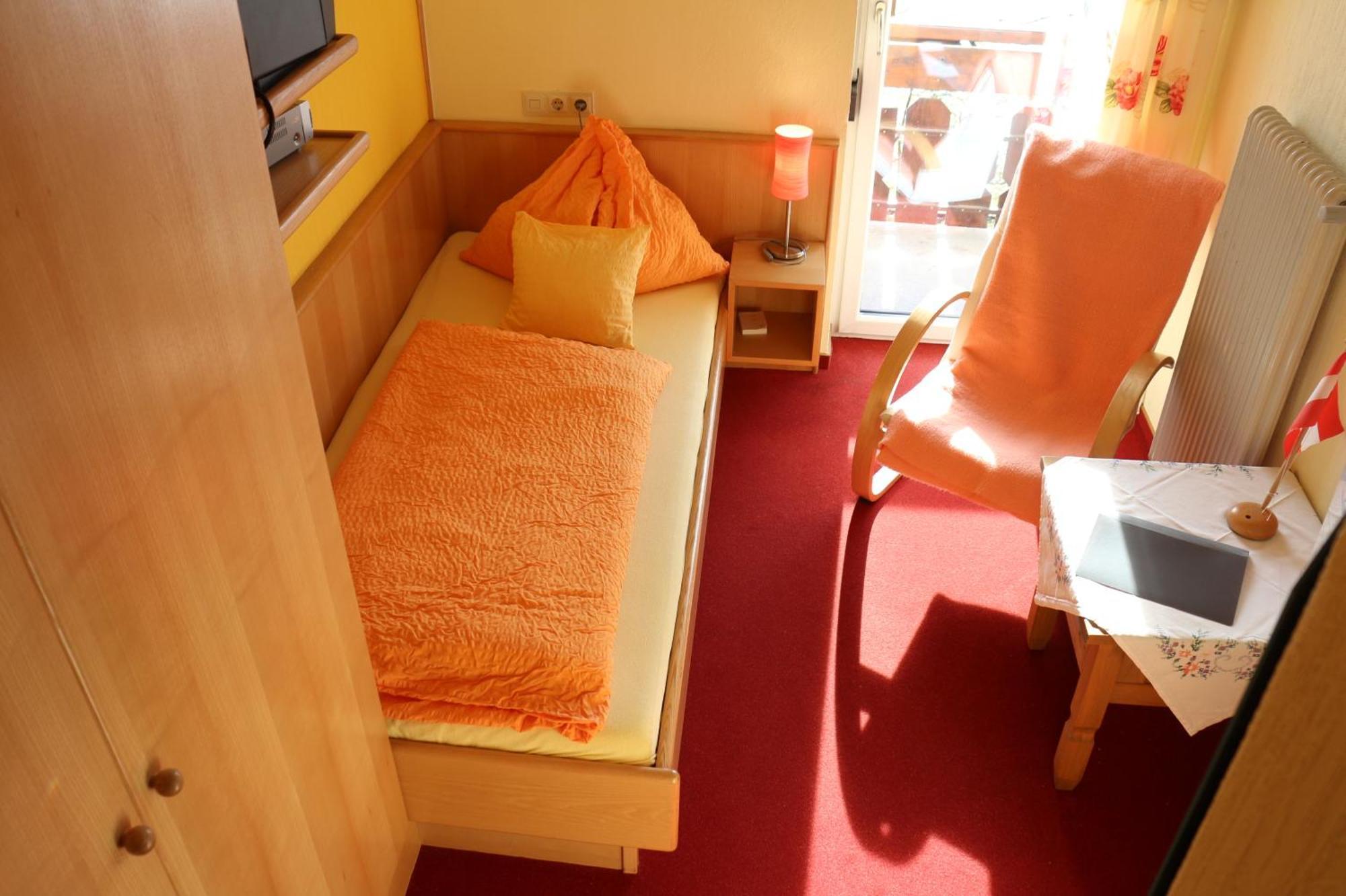 ホテル Enzianbrenner Jenig 部屋 写真