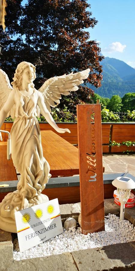 ホテル Enzianbrenner Jenig エクステリア 写真